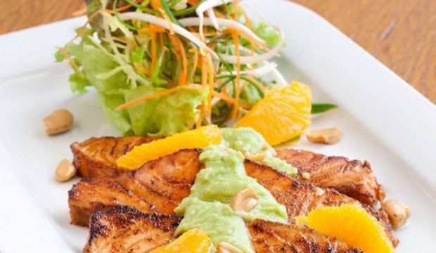 Miso soslu somon dilimleri...