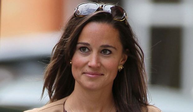 Baldızın her şeyi var ama stili yok!