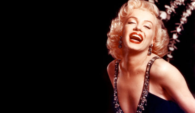 Fotoğrafları satılacak!