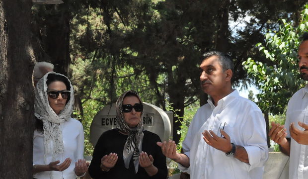 Kemal Sunal anıldı!