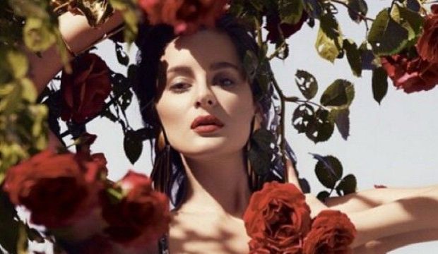 Dolce’nin Gabbana’sı Atiye’ye bayıldı!