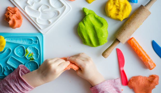 Evde oyun hamuru nasıl yapılır?