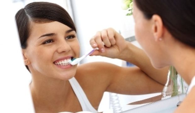 Tırnak yemek ağız ve diş sağlığı düşmanı! Sağlık