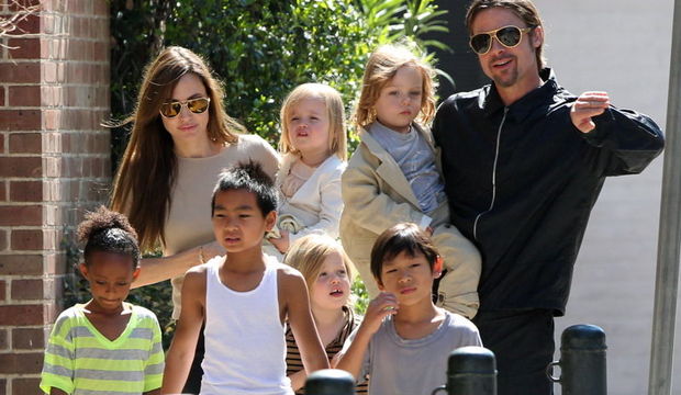 Brad, Fransa’da düğün organizatörüyle buluştu!