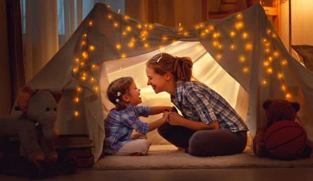 Aşırı koruyucu anne baba tutumunun zararları