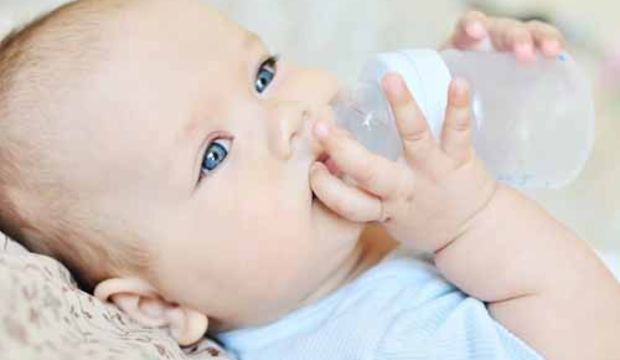 Sıcak havalarda yeterli miktarda su içilmeli...