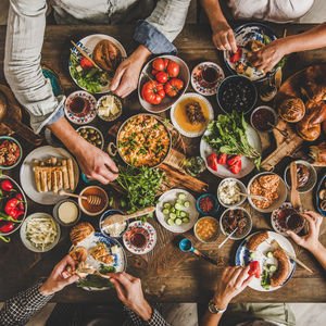 Bayramda nasıl beslenmeli? 