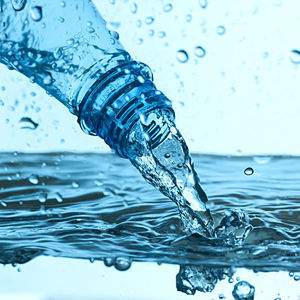 Saçlarınıza madensuyuyla canlılık katın!