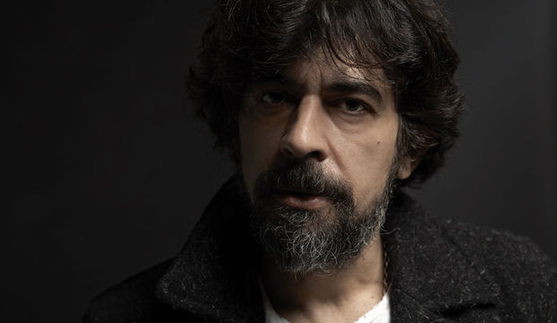 Okan Bayülgen Show Tv’de!