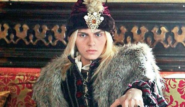 Güzel Radu: Andrej Pejic…
