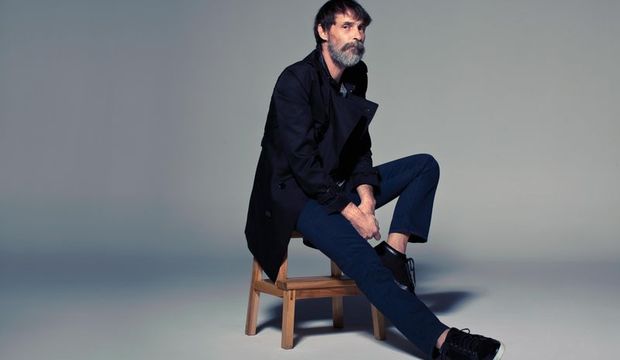 "Pek oturaklı bir adam değilimdir!"