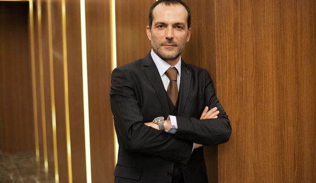 Muhammet Uzuner:"İstanbul’a gelirken çok korktum"