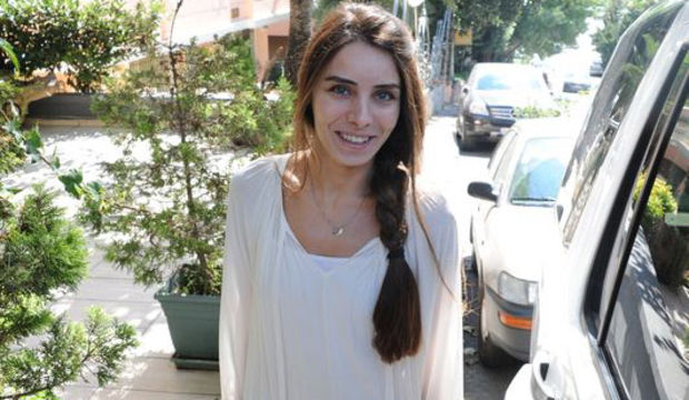 Nur Fettahoglu Her Halukarda Oynarim Yasam