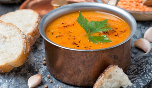 Kırmızı mercimek çorbası nasıl yapılır?