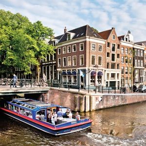Geceden sabaha Amsterdam