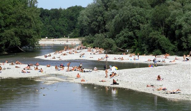 Çıplaklık artık Münih’te mühim değil!