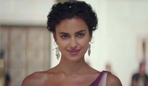 Irina Shayk oyunculuğa soyundu