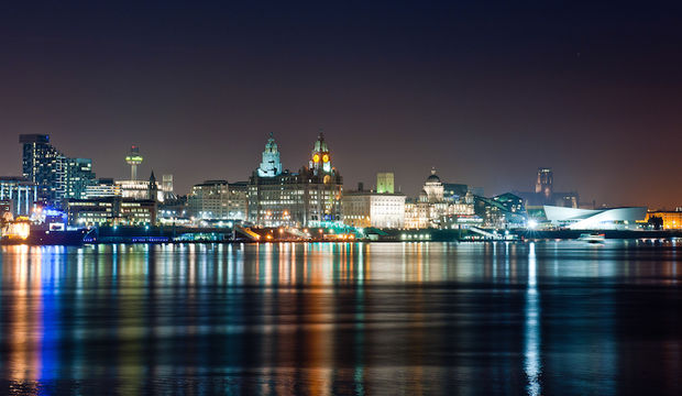 Liverpool’da gece
