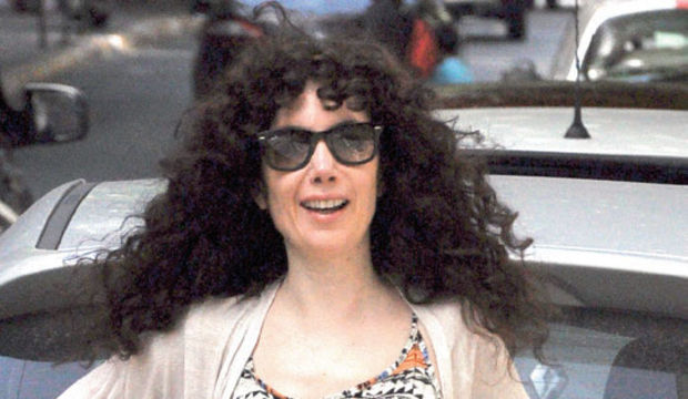 Akasya Asıltürkmen güldürmeye hazırlanıyor