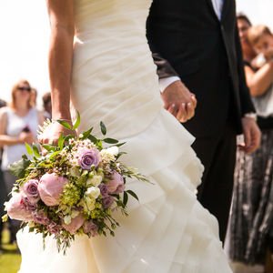 Düğününüze renk getirecek düğün şarkıları