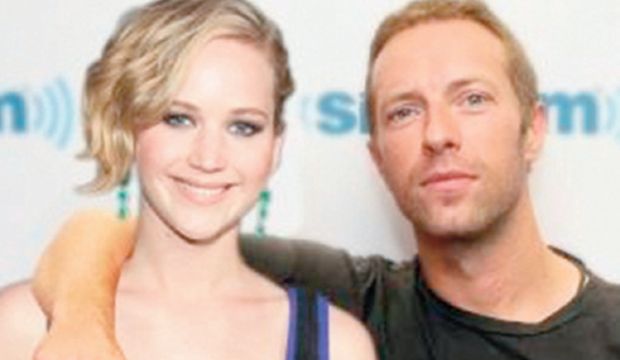 Jennifer, Chris’in evine taşındı