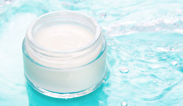 Nemli ve sağlıklı bir cilt için doğal maske