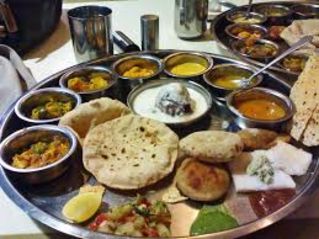 vejetaryen thali tarifleri