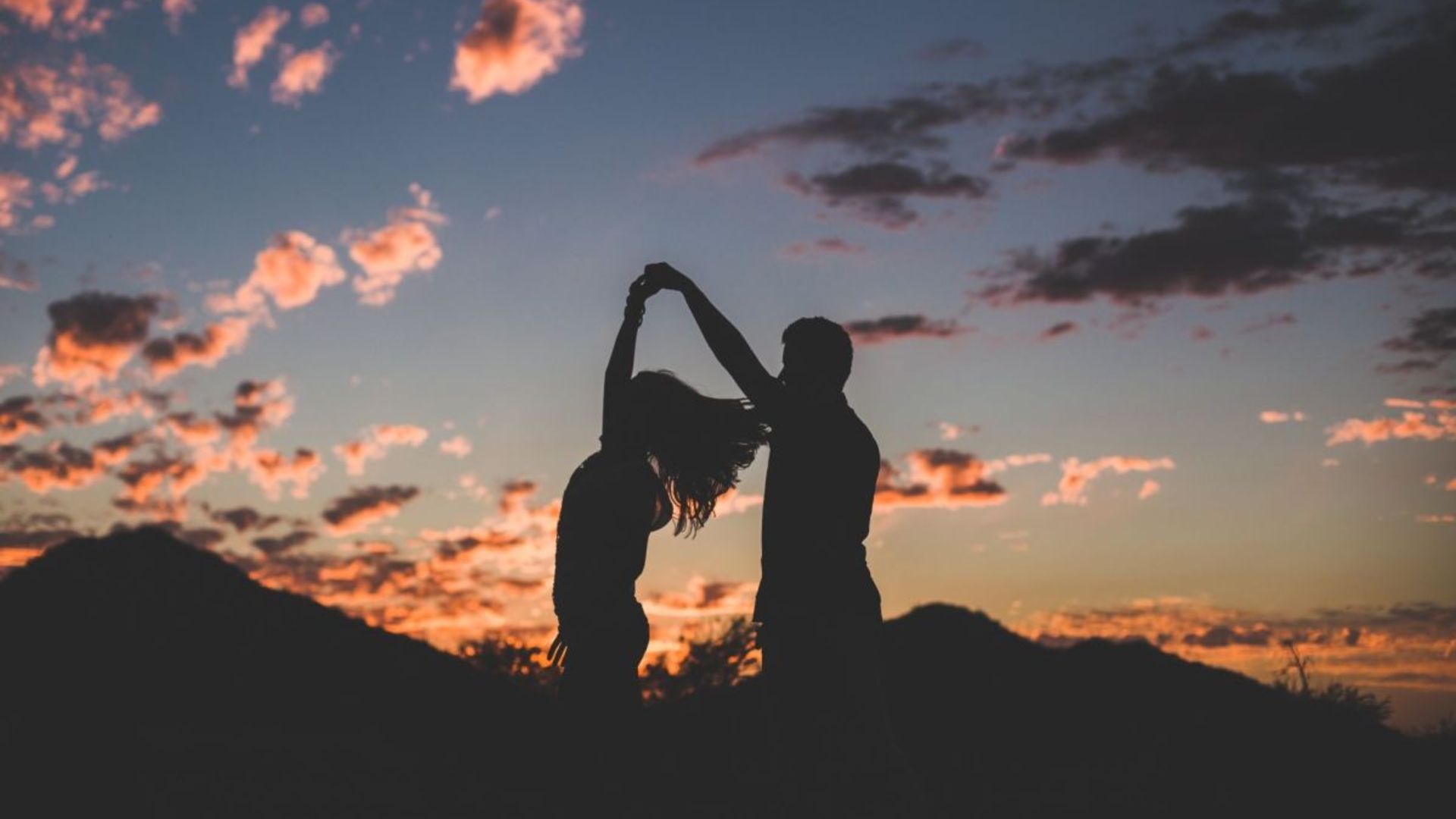 Mutlu bir sevgilinin sağlığınıza 7 faydası HTHayat