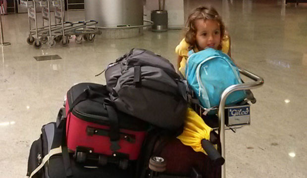 çocukla uçak yolculuğu