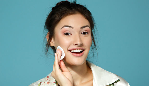 Yağlı ciltlere meyveli tonik