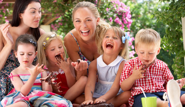 İlişkiler çocuğunuzun gelişimi için neden önemlidir?