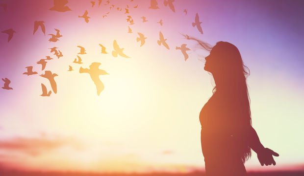 Duygularımızı bastırmadan pozitif olmanın yöntemleri nelerdir?