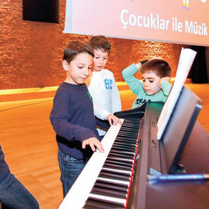Çocuklar için müzik atölyeleri