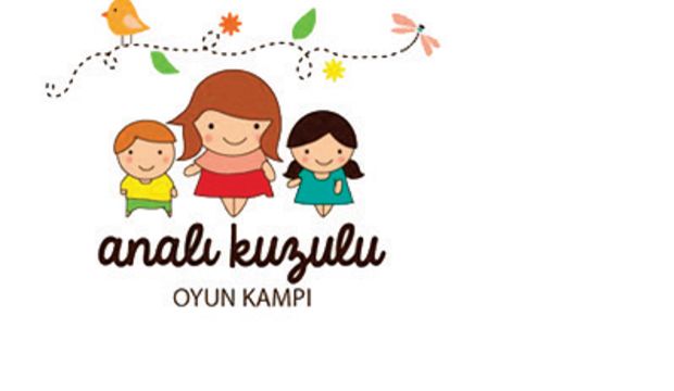 Anneler ve kuzuları tatilde