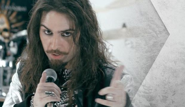 Cenk Cengiz: Ses yarışmaları insanları harcıyor