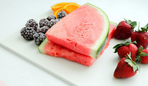 Evde meyve suyu yapımı