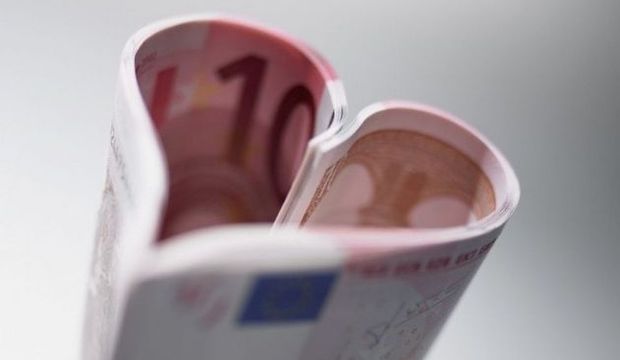 İlişkilere ve para durumuna dikkat!