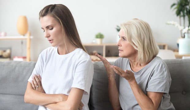 Tahammül edilmesi zor 15 kayınvalide davranışı