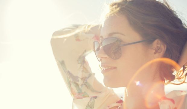 Yaz güneşi gözleri 3 kat fazla etkiliyor