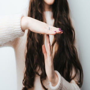 Hasta çocuk, depresif anne