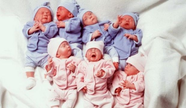 McCaughey yedizleri 18 yaşına giriyor