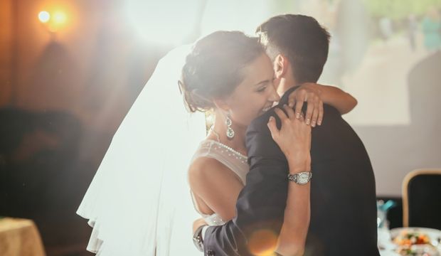 Nişanlandıktan sonra yapmanız gereken 5 şey