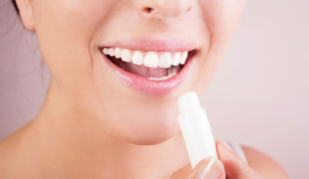 Doğal dudak dolgunlaştırıcılar