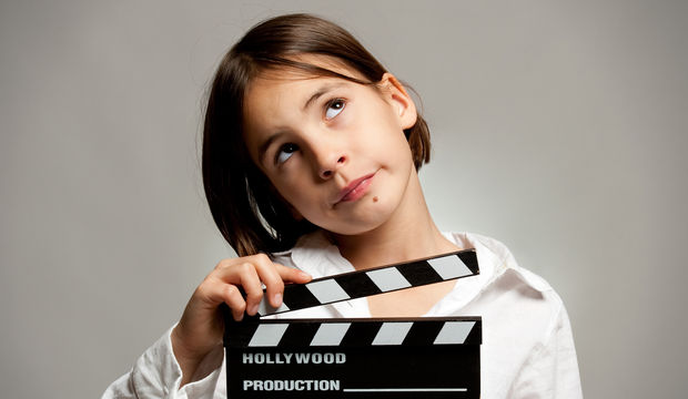 Sette çocuk ve anne var!