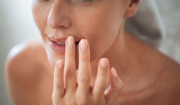 Dudaklarınızı daha güzel ve alımlı yapacak 16 yol