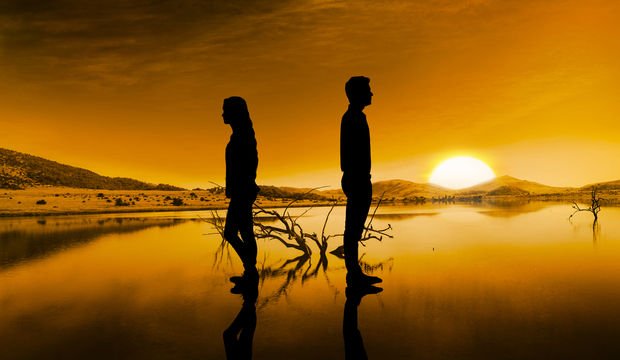 Partnerinizin sizi artık sevmediğini gösteren 10 işaret