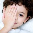 Çocuklarda göz tembelliği belirtileri nelerdir?