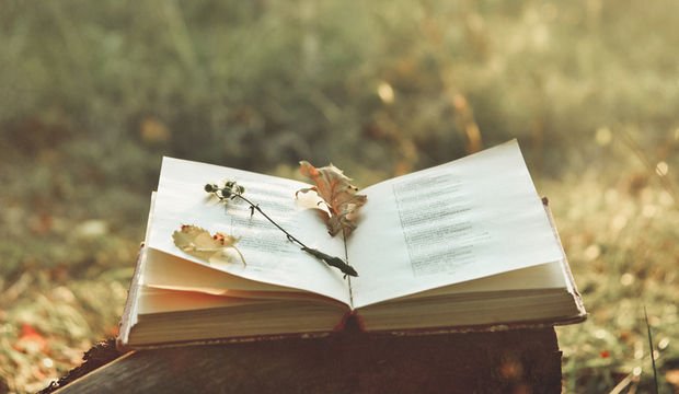 Özdemir Asaf kendi doğum hikayesini anlatıyor