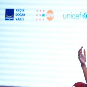 Kız çocukları dünyayı değiştirebilir