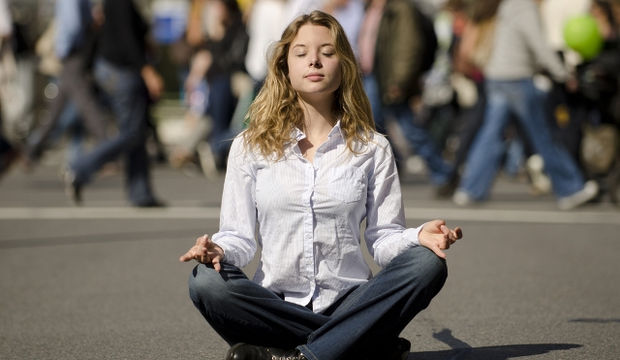 Yaşam seni beklemez